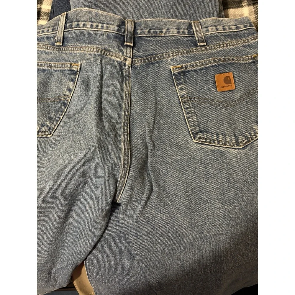 Men's Carhartt Jeans, Medium Wash Denim, Men's Jeans Size 38x32, 38 waist pants